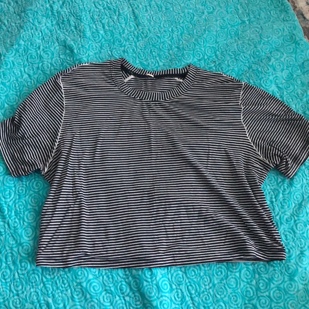 Lululemon Striped Cropped T-shirt